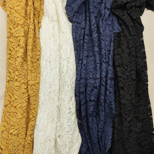 Tela de encaje de punto Encaje francés para decoraciones de ropa Tela de encaje para decoraciones de ropa y prendas - Product Image 4