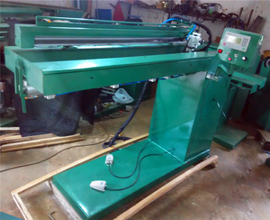 Machine de soudage pneumatique pour tuyaux circulaires en acier inoxydable - Product Image 2