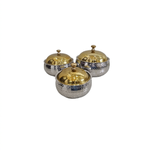 Pot chaud de stockage d'aliments exclusivement fabriqué à la main avec un design classique de forme arrondie et une casserole isolée au fini antique - Product Image 1