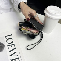 Dompet Koin Mini Gajah Lucu Dompet Gantungan Kunci Kulit PU Kantong Ritsleting Portabel untuk Earphone Kartu Kunci Aksesori Kecil