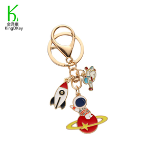 2024 thiết kế mới mặt trăng sao không gian Mặt dây chuyền Keychain hành tinh người ngoài hành tinh Phi Hành Gia hình dạng Keyring Phi Hành Gia kim loại <span class=keywords><strong>keyholder</strong></span> - Product Image 6