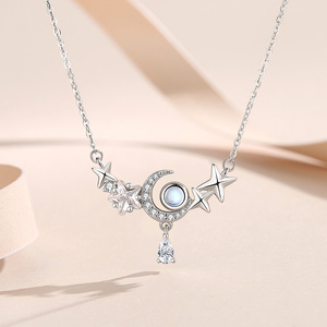 Collar con Colgante de Estrella y Luna de Plata de Ley S925, con Circonita Cúbica Glamorosa, Elegante, para Mujer, para Bodas y Fiestas, Joyería Fina - Product Image 3