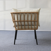 Ensemble de canapé sectionnel en forme de L en osier tressé gris anthracite avec table basse ovale en verre, meubles de patio, coussins crème pour jardin