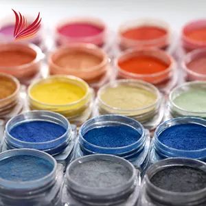 ผงสีจำนวนมาก Muti-Color Mica Pearl รงควัตถุอีพอกซีเรซินสำหรับเครื่องสำอาง