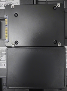HORNG SHING <b>Internal</b> Server Metal Solid State Drive Used MZ7L33T8HBLT-00W07 2.5 3.84T SATA 6Gb/s <b>SSD</b> - Product Image 2