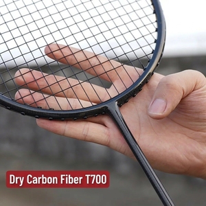 Raquette de badminton T700 entièrement en fibre de carbone 80g 27lbs pré-cordée, raquette professionnelle avec surgrip <span class=keywords><strong>Dragon</strong></span> Bone pour une attaque rapide - Product Image 3