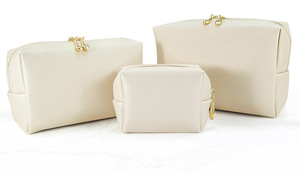 Sac de voyage cosmétique imperméable personnalisé, organiseur de maquillage pour femmes, cadeau promotionnel idéal - Product Image 2