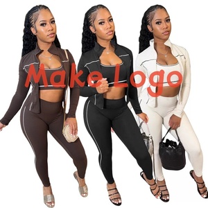 Ensemble de yoga tendance à prix bas, vente en gros, haute qualité, respirant, ensemble 3 pièces, vêtements de sport décontractés pour femmes - Product Image 1