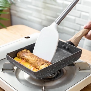 モダンデザインエコフレンドリーたまご焼き器　アルミ合金セラミックノンスティック木製ハンドル7インチ長方形パン - Product Image 2