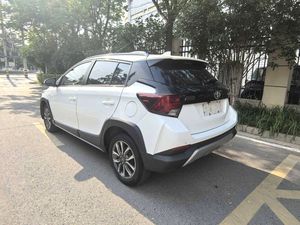 Toyota Vitz L <span class=keywords><strong>2021</strong></span> ZhiXuan X SUV d'occasion avec sièges en cuir R15, caméra de recul, Euro VI, <span class=keywords><strong>hybride</strong></span>, conduite à gauche, automatique - Product Image 3