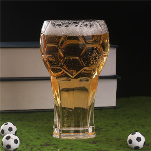 Jarra de <span class=keywords><strong>Cerveza</strong></span> de Vidrio Creativa de Gran Capacidad, Diseño de Trofeo de Fútbol, Jarra de 600 ml para Brindis de <span class=keywords><strong>Victoria</strong></span>, para Fiestas de Fútbol - Product Image 4