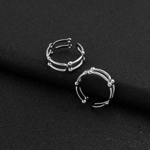 Anillo en Forma de U de Acero Inoxidable de Diseño Exclusivo, Estilo Simple, Anillos Geométricos para Mujer, Joyería de Moda al por Mayor - Product Image 5