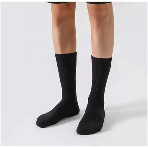 Men's Casual Mid-Calf <b>Socks</b> <b>Black</b> Anti-Bacterial Cotton Crew with Logo on Cuff Knitted Technique High Quality - Product Image 3
