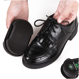 Cire à chaussures double face multifonctionnelle en gros, éponge à polir les chaussures, brosse à chaussures en plastique, huile d'entretien du cuir et nettoyant transparent pour chaussures - Product Image 1