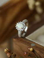 Vente en gros de bijoux en argent sterling 925 de haute qualité Bague en opale blanche pour mariage