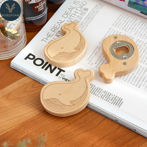 Imán de regalo personalizado de 1.5 cm de grosor, adhesivo para refrigerador, abridor de botellas de cerveza y latas de vino de madera de haya y acacia, forma redonda, con envío gratuito. - Product Image 3