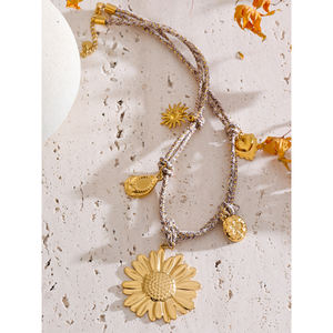 JINYOU 5489 Nuevo Collar con Colgante de Girasol de Metal, Collar con Colgante de Cuerda Hecho a Mano de Acero Inoxidable PVD para Mujer - Product Image 2