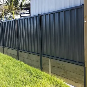 Recinzione Residenziale in Acciaio Colorato con Pali, Set Completo di Facile Montaggio, Antifurto e Anticaduta - Product Image 1