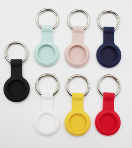 Étui de protection anti-perte en silicone souple pour traceur <span class=keywords><strong>GPS</strong></span> d'animaux de compagnie avec crochets porte-clés, compatible avec les AirTags d'Apple, adapté aux enfants - Product Image 4