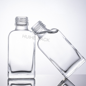 Botellas <span class=keywords><strong>de</strong></span> Vidrio Flint Transparente Planas Personalizadas al por Mayor <span class=keywords><strong>de</strong></span> Alta Calidad y Bajo Costo para Licores con Tapa <span class=keywords><strong>de</strong></span> Rosca Personalizada - Product Image 1
