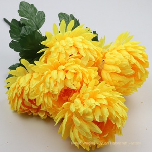 ดอกเบญจมาศเทียม7หัวใช้สำหรับการกวาดและการเสียสละดอกไม้ประดิษฐ์ - Product Image 4