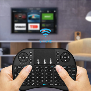 Teclado Inalámbrico I8 de 2.4GHz con Retroiluminación, Control <span class=keywords><strong>Remoto</strong></span> con Mouse Aéreo Táctil para Smart TV Box, PC de <span class=keywords><strong>Escritorio</strong></span>, 7 Colores - Product Image 2