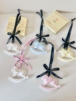 Pendentif d'aromathérapie en gypse pour rafraîchir l'air, idéal pour la maison, la garde-robe, la voiture, ou comme souvenir festif en boîte