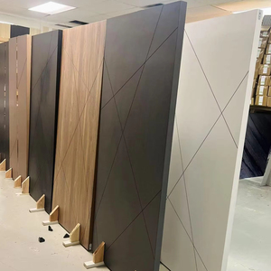 Porta Interna per Camera da Letto in Legno Massello, Design Originale di Fabbrica, Personalizzata, di Alta Qualità, Moderna, Impermeabile, Insonorizzata e Resistente all'Umidità - Product Image 1