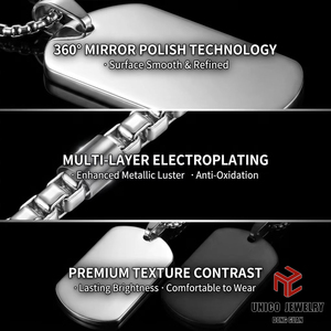 Colar com Pingente de Cruz Geométrica em Aço Inoxidável para Homens, Cruz Minimalista em Fibra de Carbono com Micro Pavê de Zircônia Cúbica, Preto e Prata, Hipoalergênico - Product Image 4