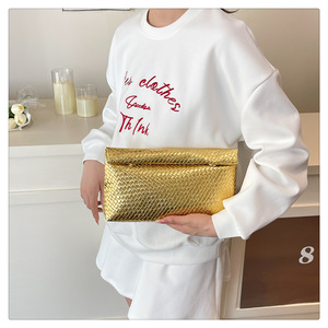 Túi xách nữ thiết kế da PU cao cấp, có ngăn đựng điện thoại, kiểu dáng vintage thời trang mới, kiểu gấp gọn, thích hợp cho trang phục dạ hội - Product Image 4