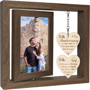 EYITUPC Marco de Fotos de 4x6 Pulgadas con Acabado de Madera y Doble Corazón <span class=keywords><strong>para</strong></span> Aniversario de 5 Años, <span class=keywords><strong>para</strong></span> Novia, <span class=keywords><strong>Novio</strong></span>, Esposo, Esposa - Product Image 1