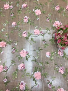 Largeur 130 cm Tissu de Dentelle Organza Brodé 3 D Fleurs Tulle Tissu de Robe en Maille - Product Image 3