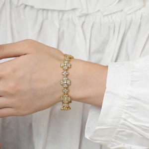 Bracelet en or pur 18 carats avec diamant naturel véritable, design classique trèfle à quatre feuilles, bijoux vintage de luxe haut de gamme, 1 carat, pour cadeau - Product Image 5