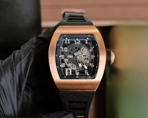 El Nuevo Reloj Mecánico 010 de Alta Calidad con Caja de Metal Esqueletizada de Lujo es un Elegante Reloj de Pulsera para Hombre de Negocios - Product Image 1