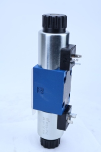 Válvulas de Control Direccional de Cuatro Vías Accionadas Hidráulicamente 4WE6E62/EG24N9K4 Solenoide 4WE 4WE6 4WE10 4WE6A/B/C/D/E/F/J/H/G/L/M - Product Image 2
