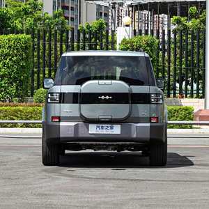 BYD Equation Leopard 8 SUV hybride 2025 Grande voiture de luxe à traction intégrale avec 6/7 sièges disponibles à la vente à Dubaï en stock - Product Image 4