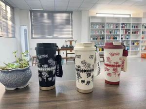 Vaso Térmico Personalizado con Revestimiento Cerámico de Acero Inoxidable 316, Aislado al Vacío, con Tapa y Pajita - Perfecto para Café, Té, Smoothies - Product Image 3