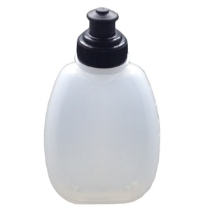 Échantillon gratuit : Gourde de sport légère, portable et souple pour le cyclisme, en plastique compressible, idéale pour les vélos. - Product Image 1