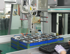 Nouvelle batterie de démarrage de voiture au lithium-ion SURRIT 12V 60Ah T2 CCA 660A pour Peugeot Roewe - Product Image 6