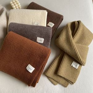 Bufanda de Punto Acrílica 100% de Color Sólido Personalizada al por Mayor para Mujer, Unisex, para Invierno - Product Image 1