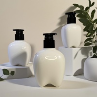 100-250ml Bouteille en plastique Forme de dent Corps pour lavage à la main Lotion capillaire Désinfectant pour les mains Logo personnalisable