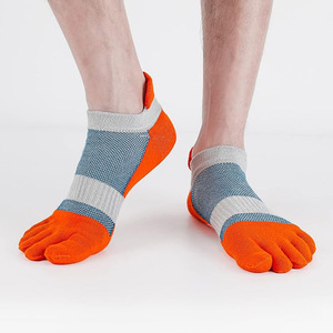 Vente en gros de <span class=keywords><strong>chaussettes</strong></span> en coton à 5 orteils pour hommes, <span class=keywords><strong>chaussettes</strong></span> d'été en maille respirante pour la cheville, <span class=keywords><strong>chaussettes</strong></span> de sport professionnelles - Product Image 3