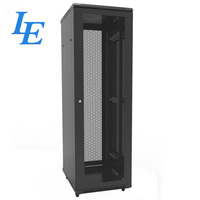 Armoire de serveur 42U 19 pouces, rack audio, équipement de centres de données, racks 19 pouces en acier SPCC, protection IP20, en stock