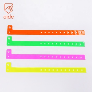 Biglietto d'ingresso impermeabile per la pelle e monouso in vinile impermeabile e identificativo braccialetto in PVC eventi braccialetto con stampa personalizzata - Product Image 3