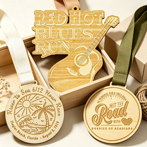 Médaille en bois personnalisée, écologique, ronde, gravée au laser, pour les courses de triathlon, de marathon et de course à pied, souvenir - Product Image 5
