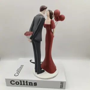하이 퀄리티 창조적 인 커플 약혼 소설 수지 인형 집 선물 방 장식