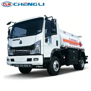 Camion-citerne Sinotruk Howo 4x2 avec double réservoir de 2000L+2000L pour le transport de carburant essence et diesel, mobile, à vendre - Product Image 1