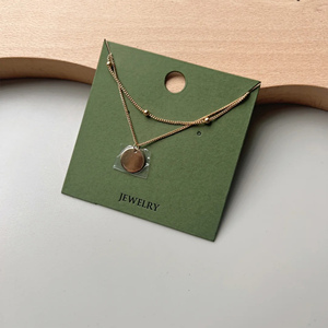 Carte de présentation de bijoux en papier personnalisée avec logo imprimé pour boucles d'oreilles et colliers, avec découpe sur mesure - Product Image 3