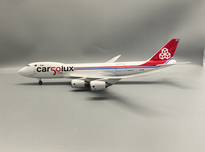 Modèle d'<span class=keywords><strong>avion</strong></span> en résine moulé sous pression Boeing B747-8F Cargolux à l'échelle 1/150 de 47 cm avec train d'atterrissage - Product Image 4