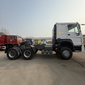 Camion tracteur <span class=keywords><strong>Howo</strong></span> 371-10 roues, 35-45 tonnes. Sinotruck destiné à l'Afrique avec de bons <span class=keywords><strong>prix</strong></span>. - Product Image 2